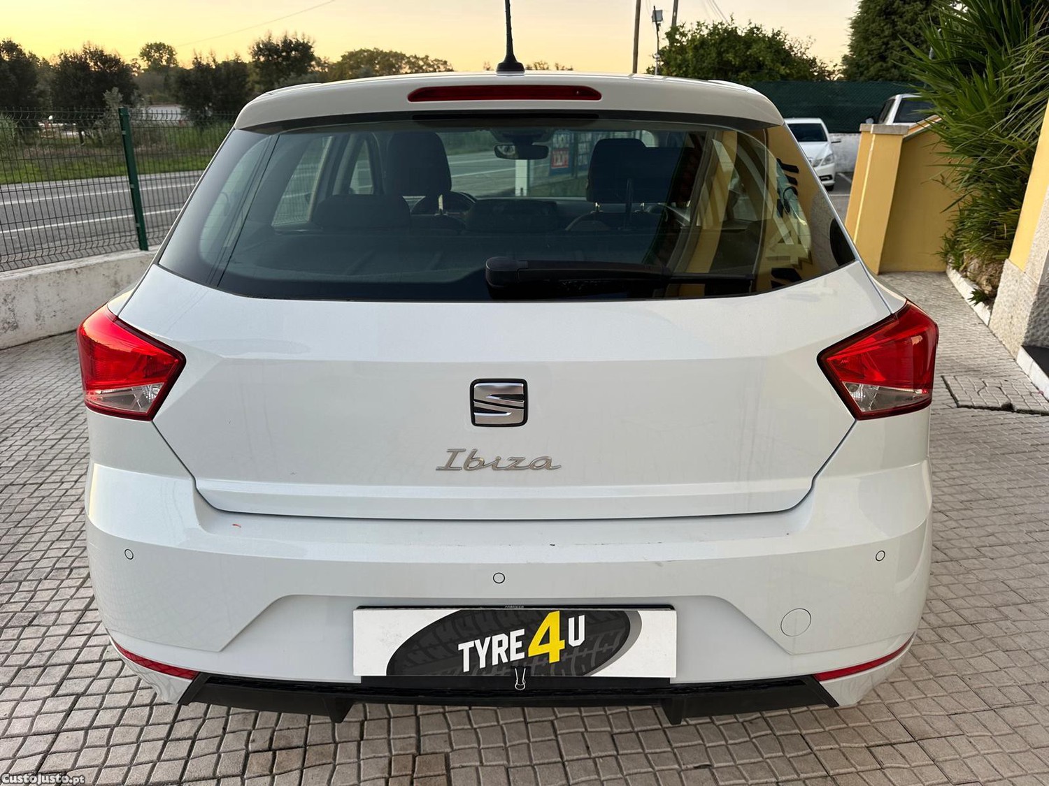 SEAT Ibiza 1.0 TSI Style — fotografia 5