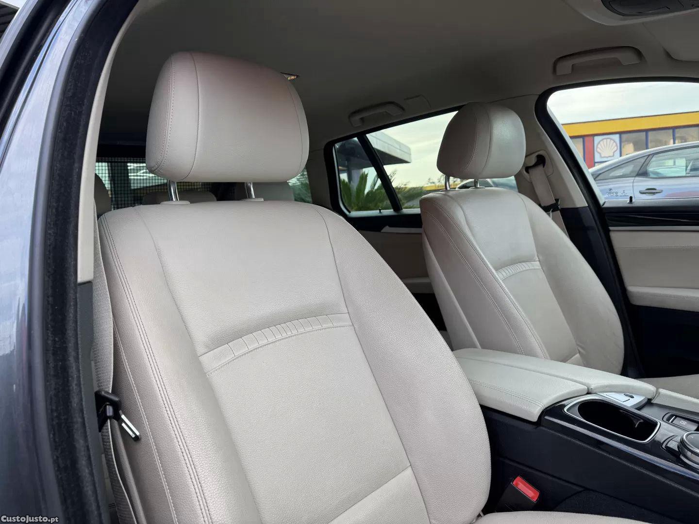 BMW 518 D line luxury — fotografia 15