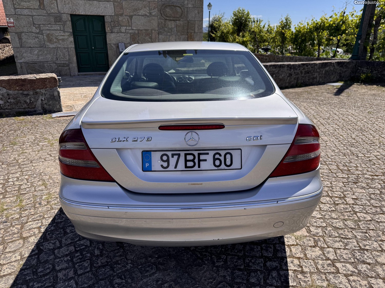 Mercedes-Benz Classe CLK CDI — fotografia 10