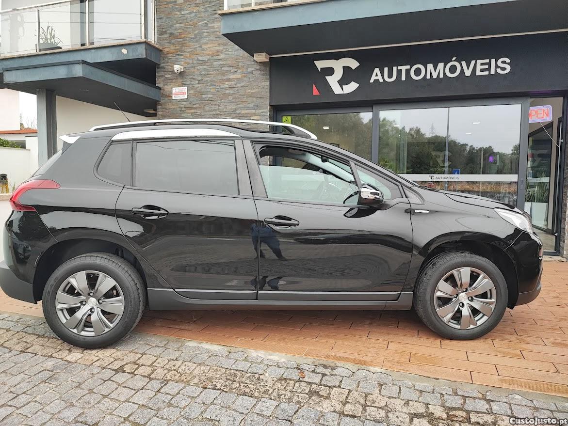 Peugeot 2008 Style 1.2 — fotografia 7