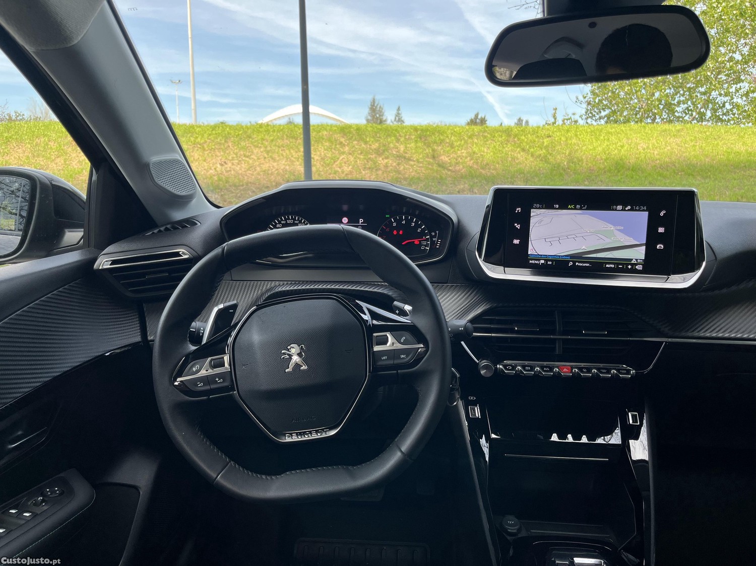 Peugeot 208 1.2 Allure Caixa Automática — fotografia 6