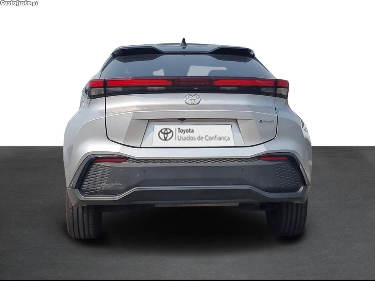 Toyota C-HR 2.0 HDF Plug-in Lounge — fotografia 13