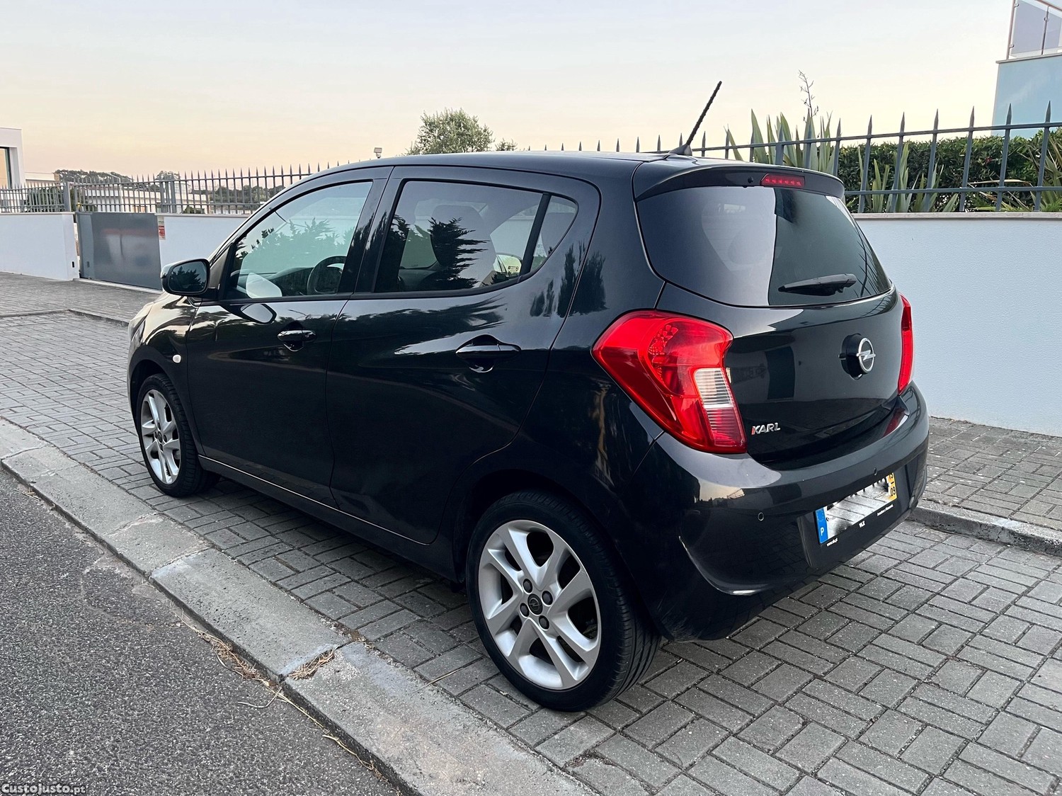 Opel Karl 1.0 Cosmo AC — fotografia 9