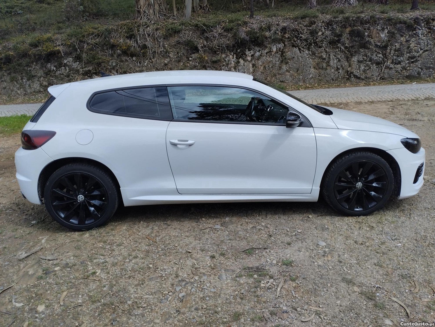 Volkswagen Scirocco 1.4 TSI (Turbo) 160cv - NACIONAL - c/ GPS - R-LINE — fotografia 23