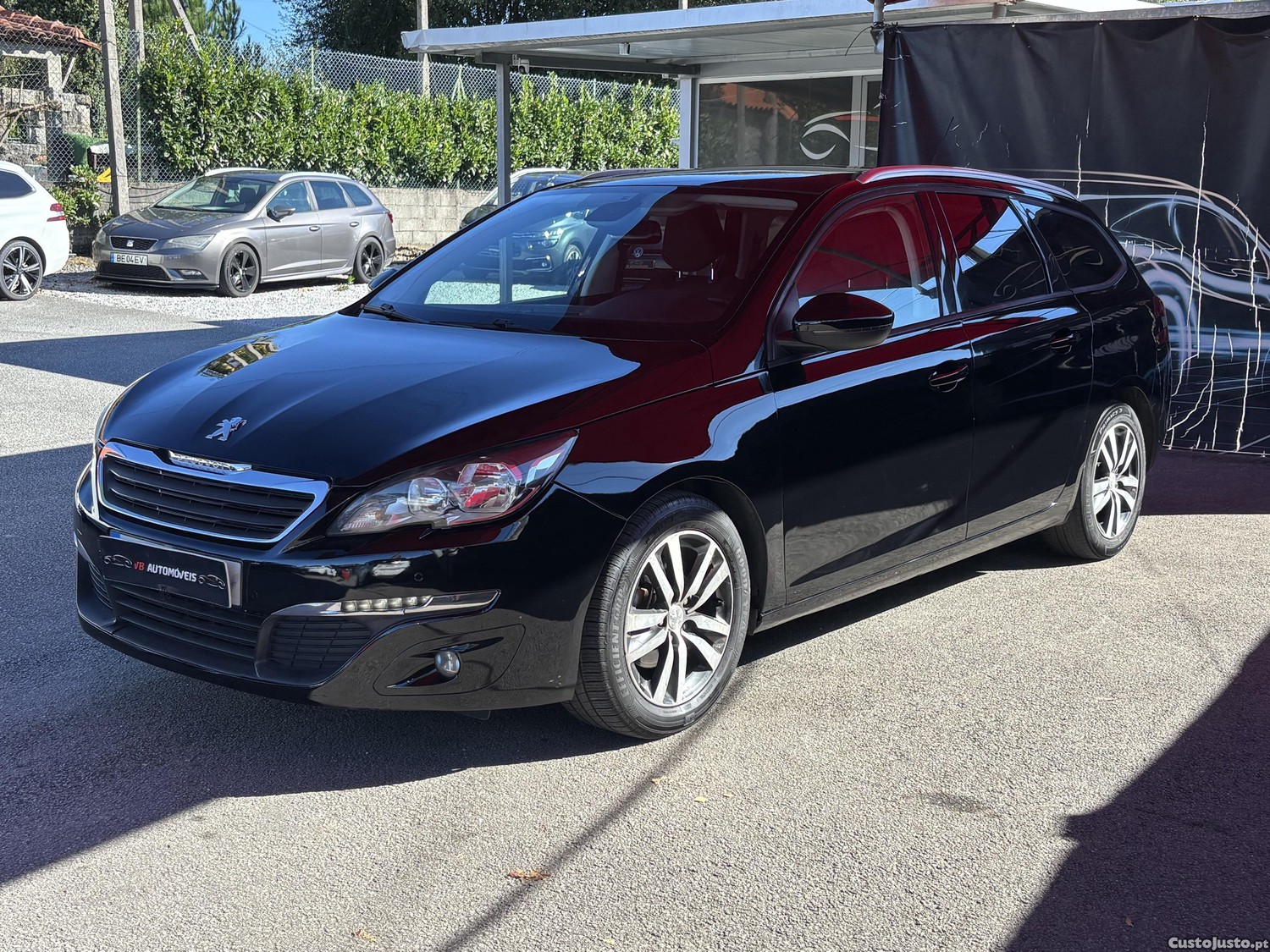 Peugeot 308 Active — photo 4