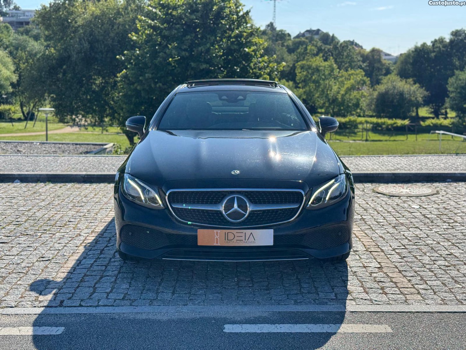 Mercedes-Benz E 220 Coupe 9G-TRONIC Line — fotografia 10