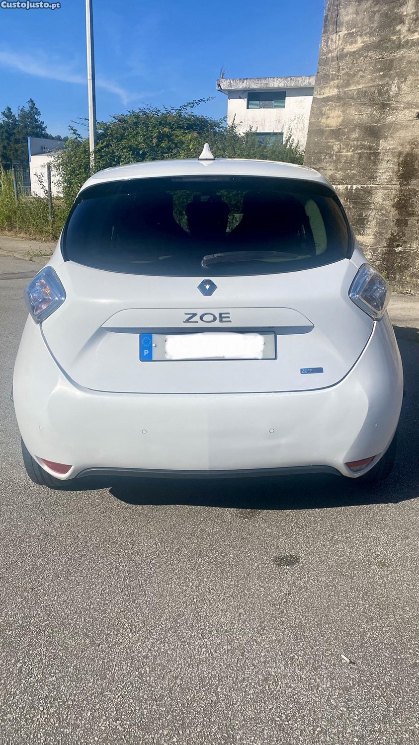 Renault Zoe LIMITED / R110 — photo 3
