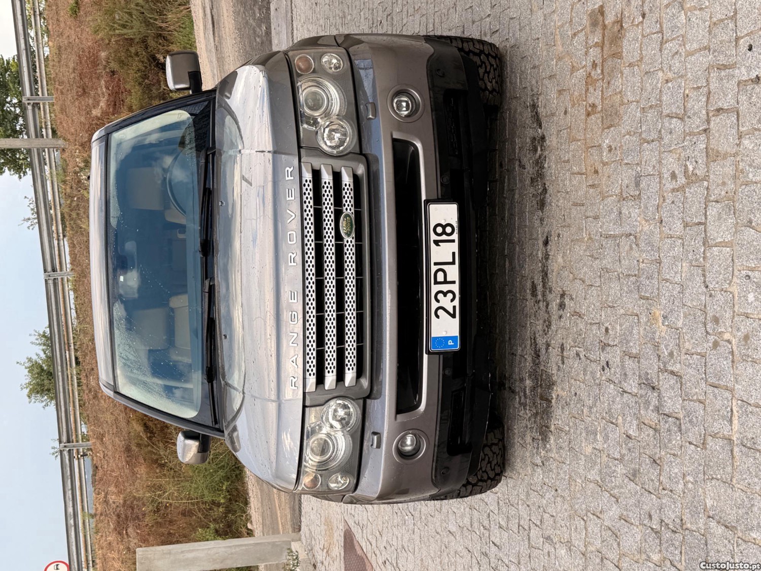 Land Rover Serie III TDV8 v8 bi turbo diesel — fotografia 3