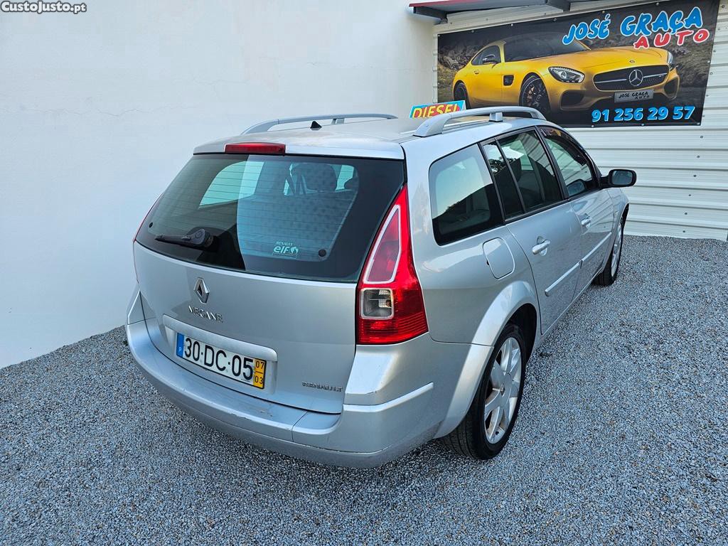Renault Mégane 1.5Dci 106cv CX/6 SELO BARATO 03/2007 — fotografia 13