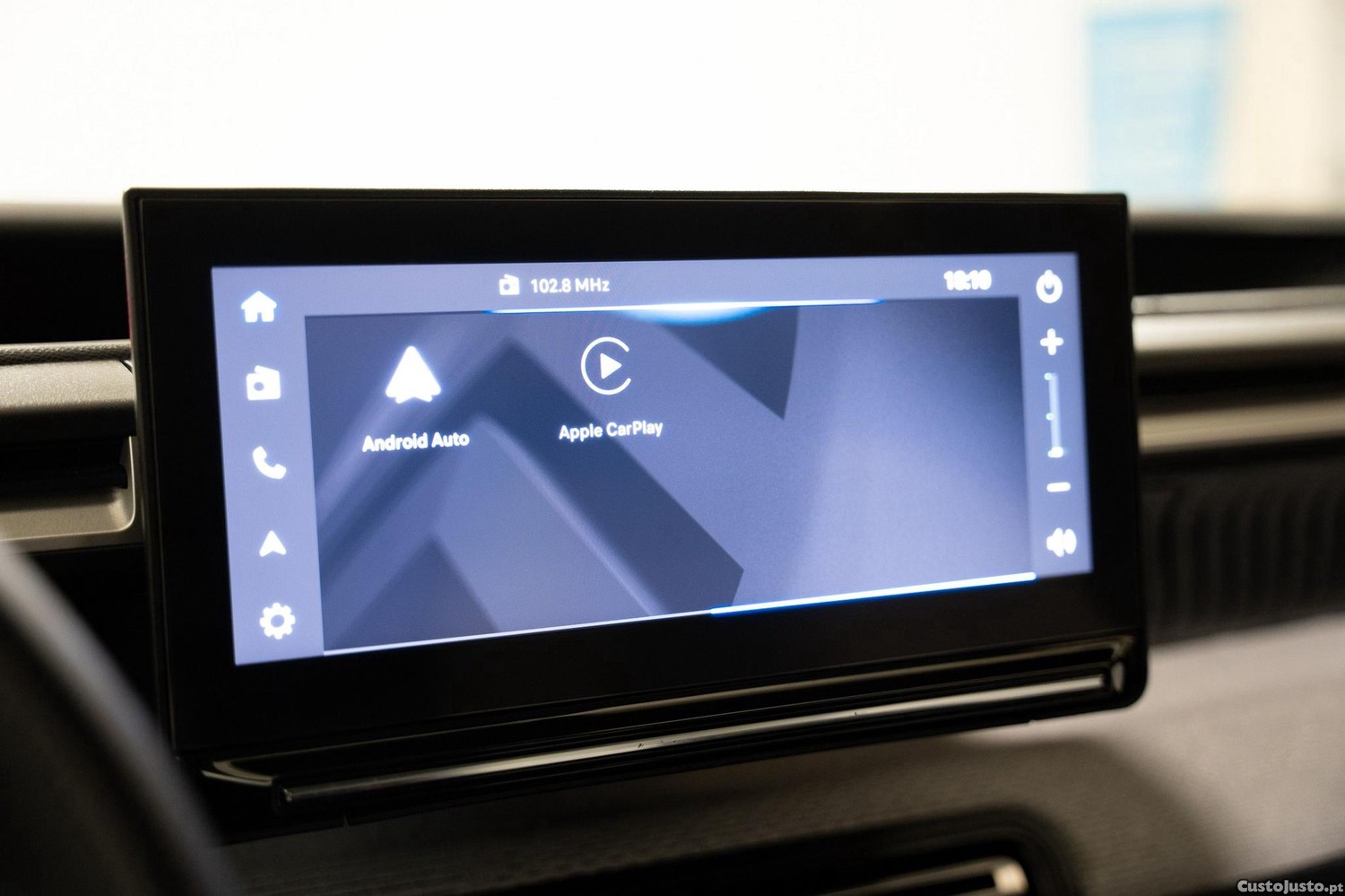 Citroën e-C3 44 kWh Autonomia Conforto Max — fotografia 10