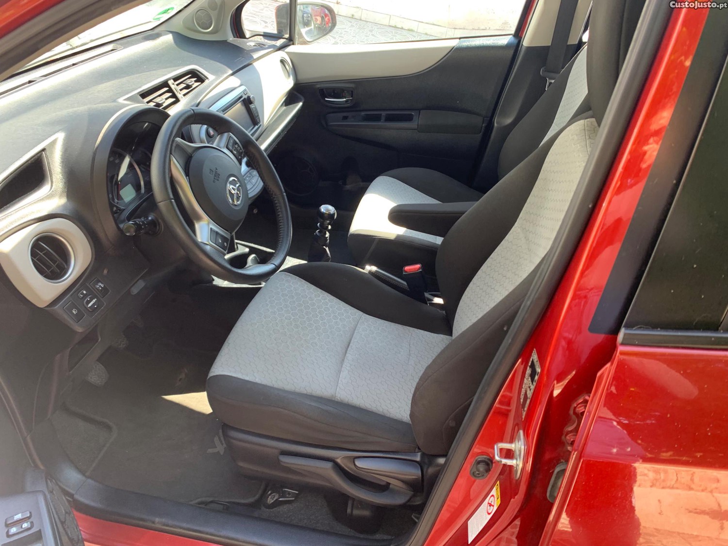 Toyota Yaris 1400 D4D — fotografia 3