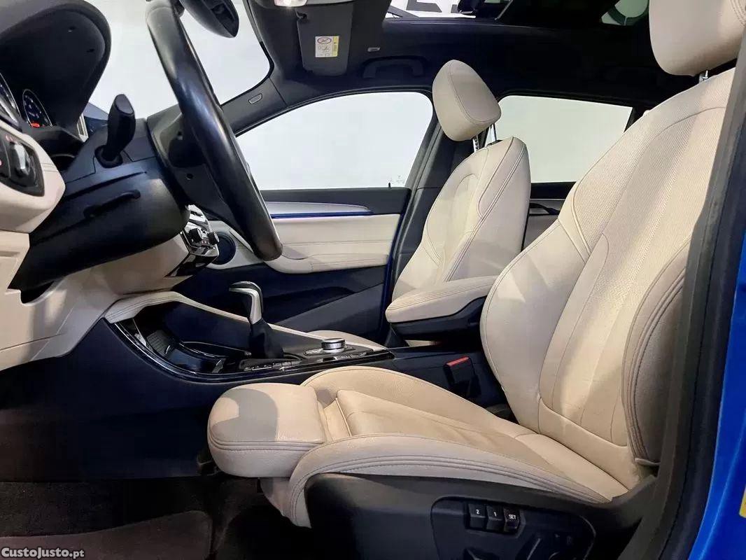 BMW X2 25 e xdrive pack m — fotografia 18