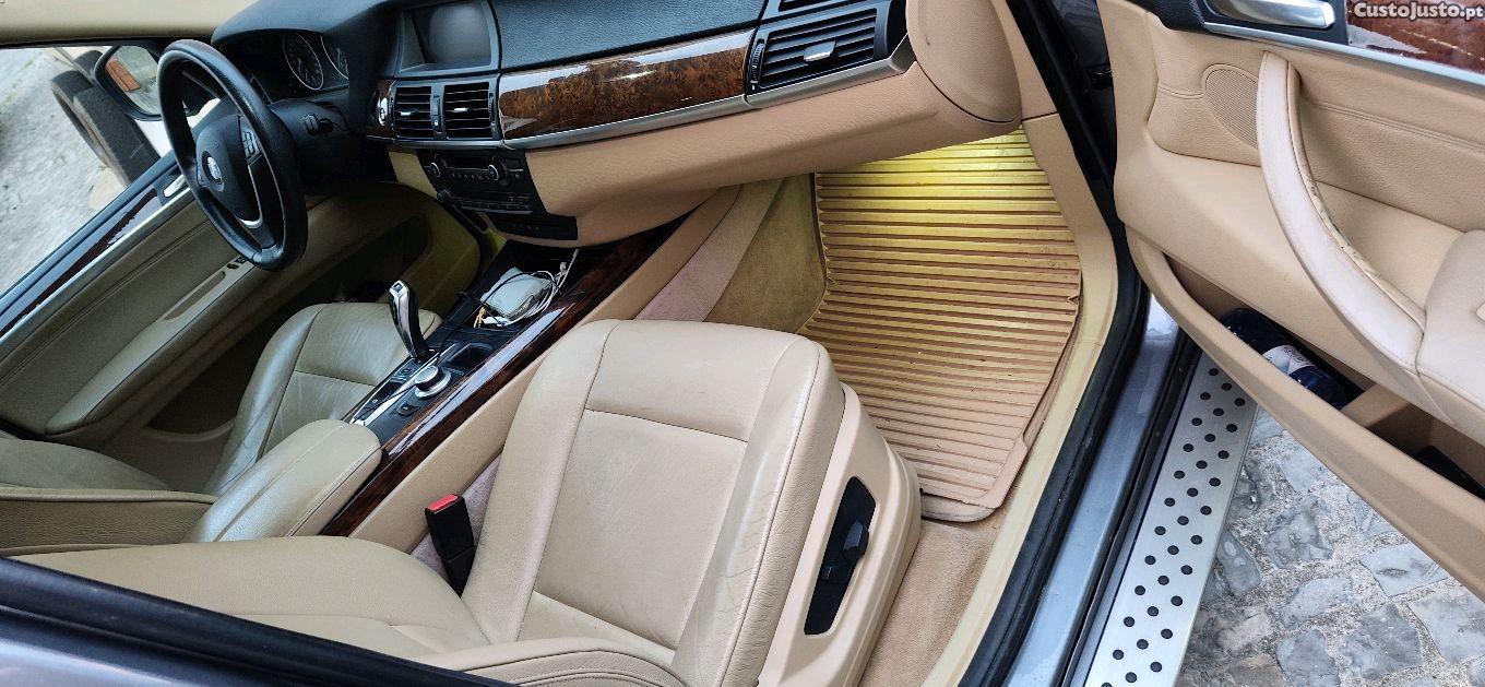 BMW X5 e70 — fotografia 2