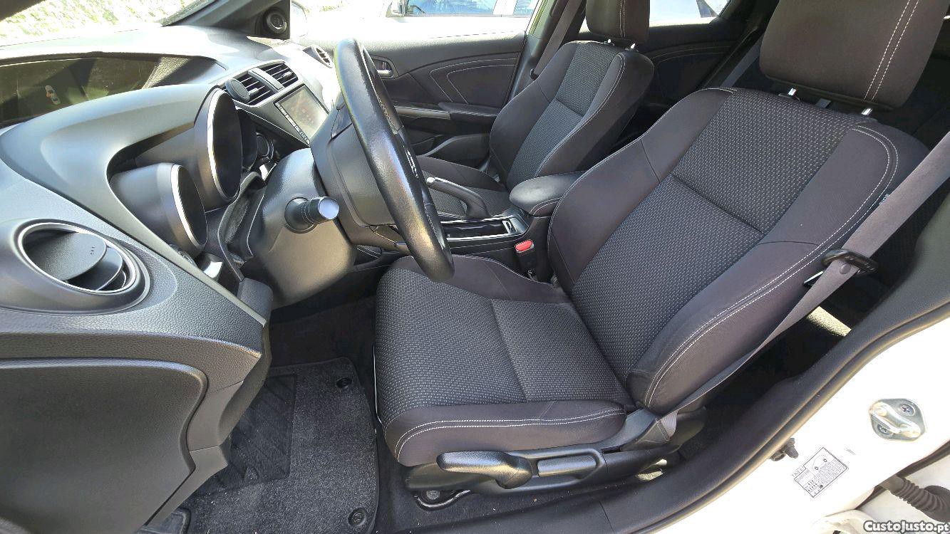 Honda Civic 1.6 i-DTEC Sport Navi — fotografia 6