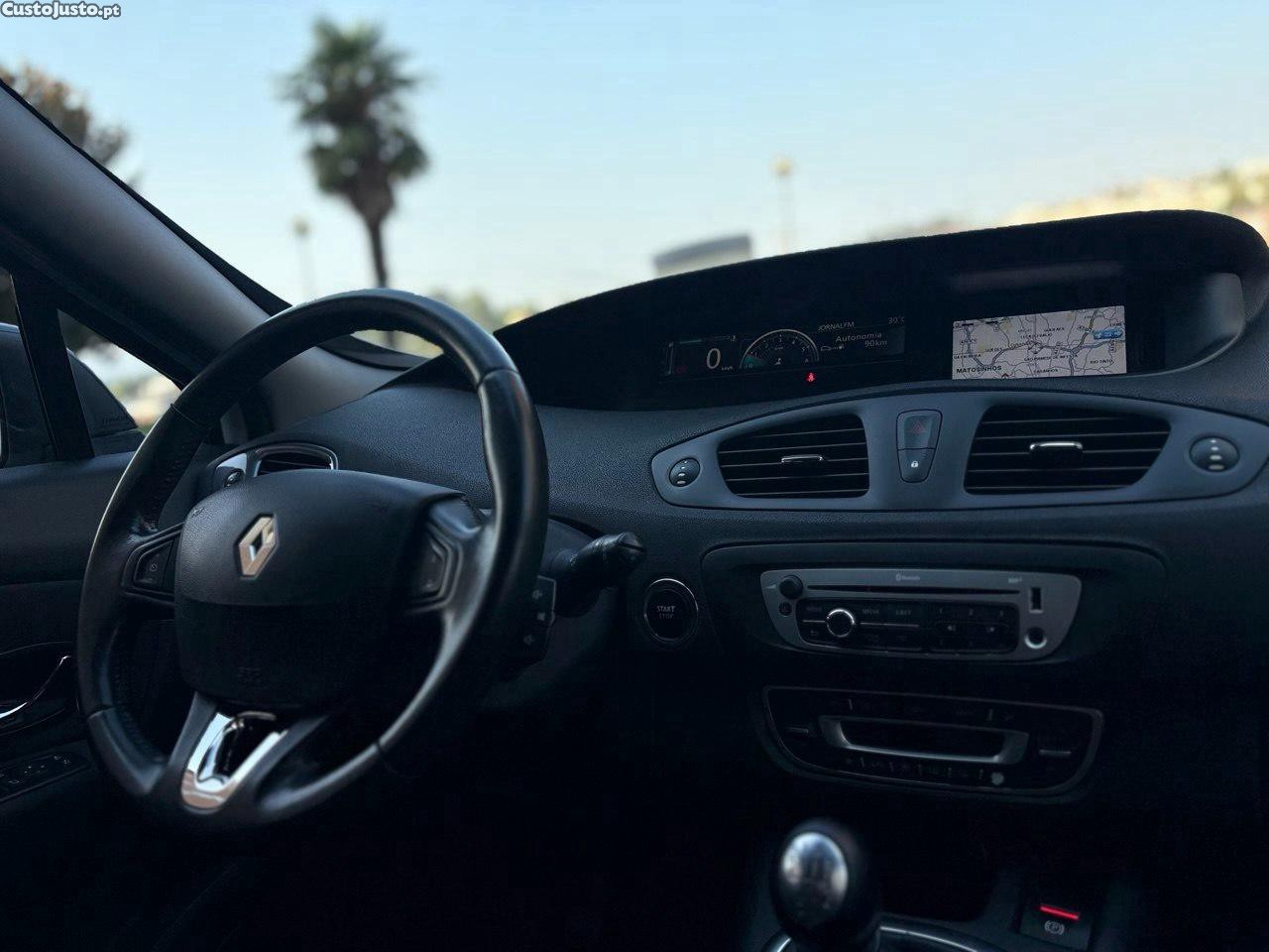 Renault Scénic Grand1.5dci Limited — fotografia 7