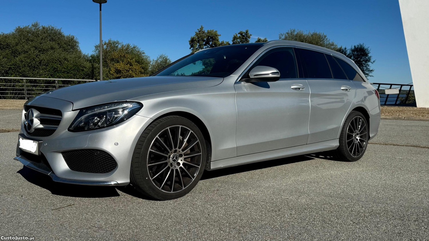 Mercedes-Benz C 300 C300h — fotografia 3