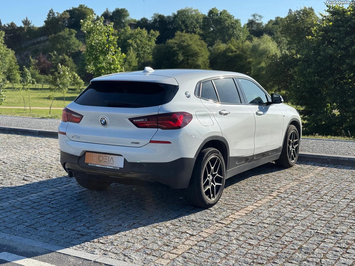 BMW X2 16 d sDrive Auto Pack M — fotografia 9