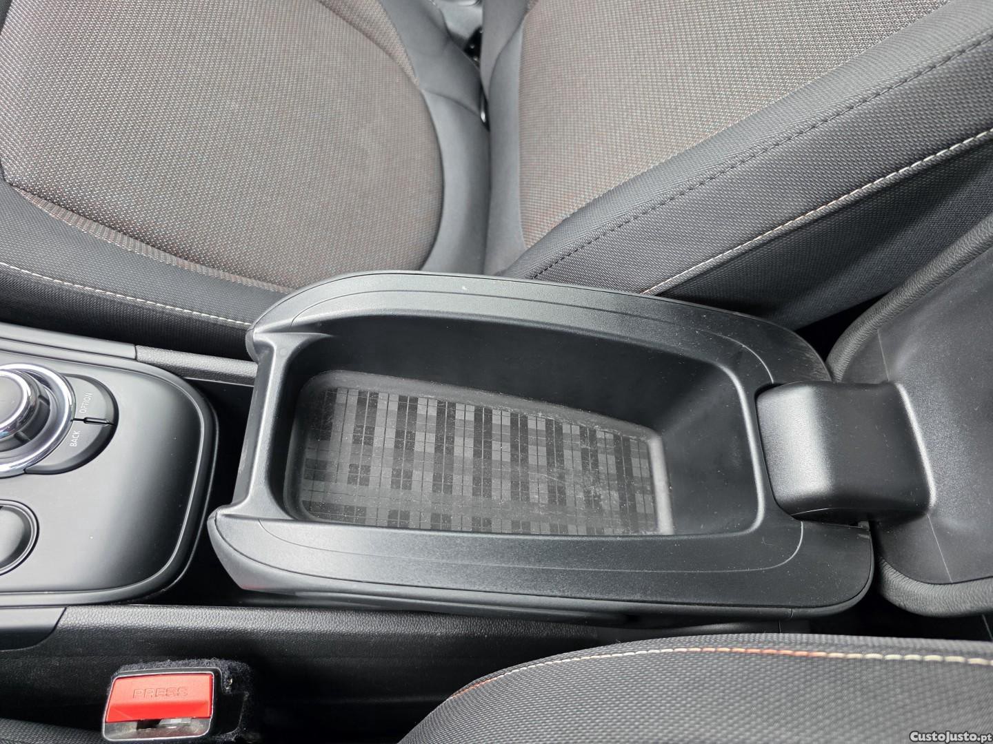 MINI Countryman One D — fotografia 10