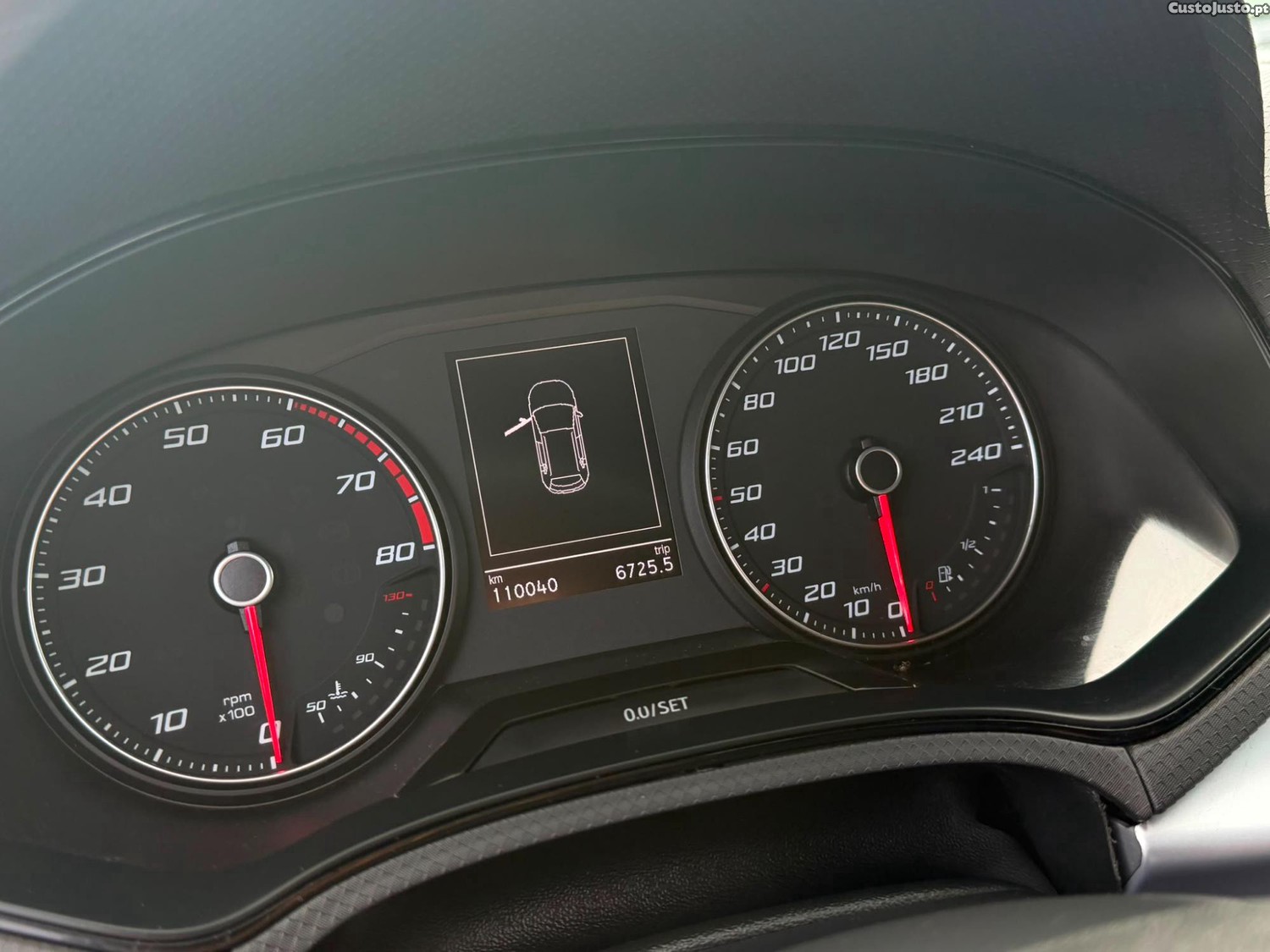 SEAT Arona FR 1.0 TSI 110 CV — fotografia 3