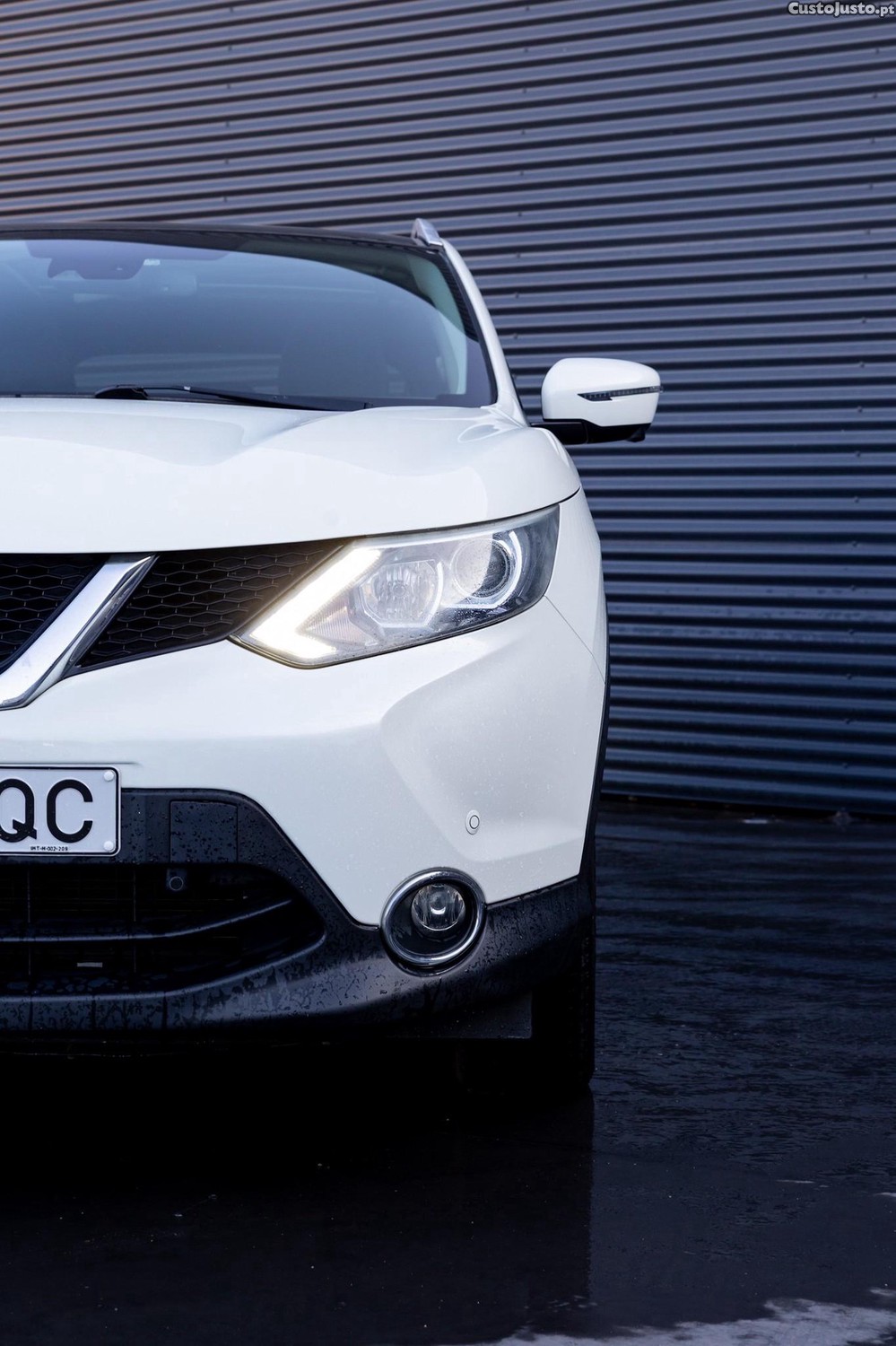 Nissan Qashqai 1.5 dCi N-Connecta — photo 4