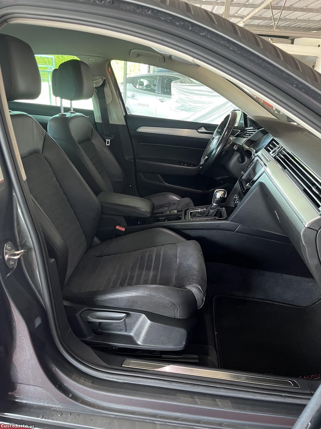 Volkswagen Passat B8 BIturbo-TDI 4Motion DSG 240CV — fotografia 3