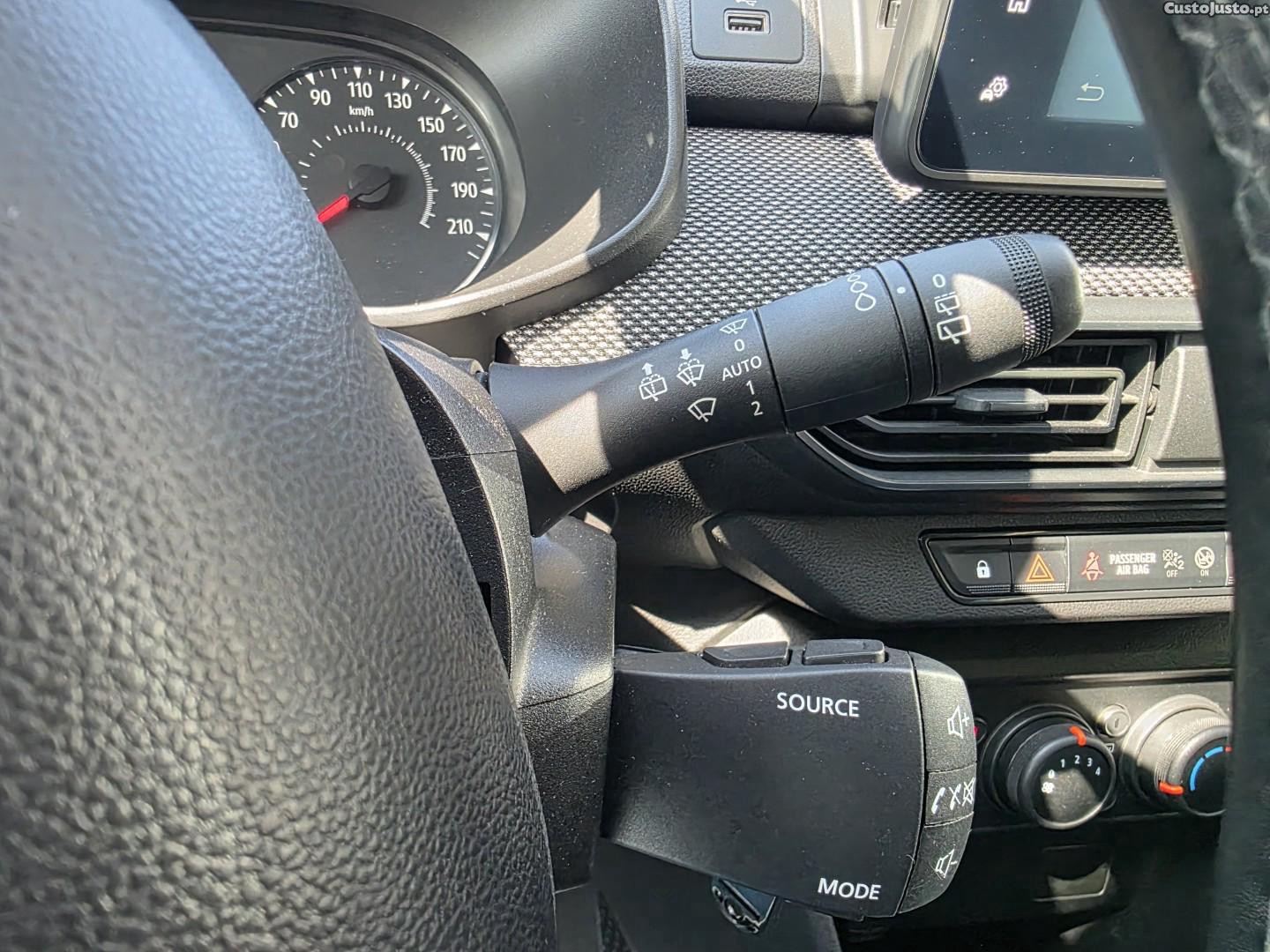 Dacia Sandero 1.0 TCe Comfort — fotografia 7