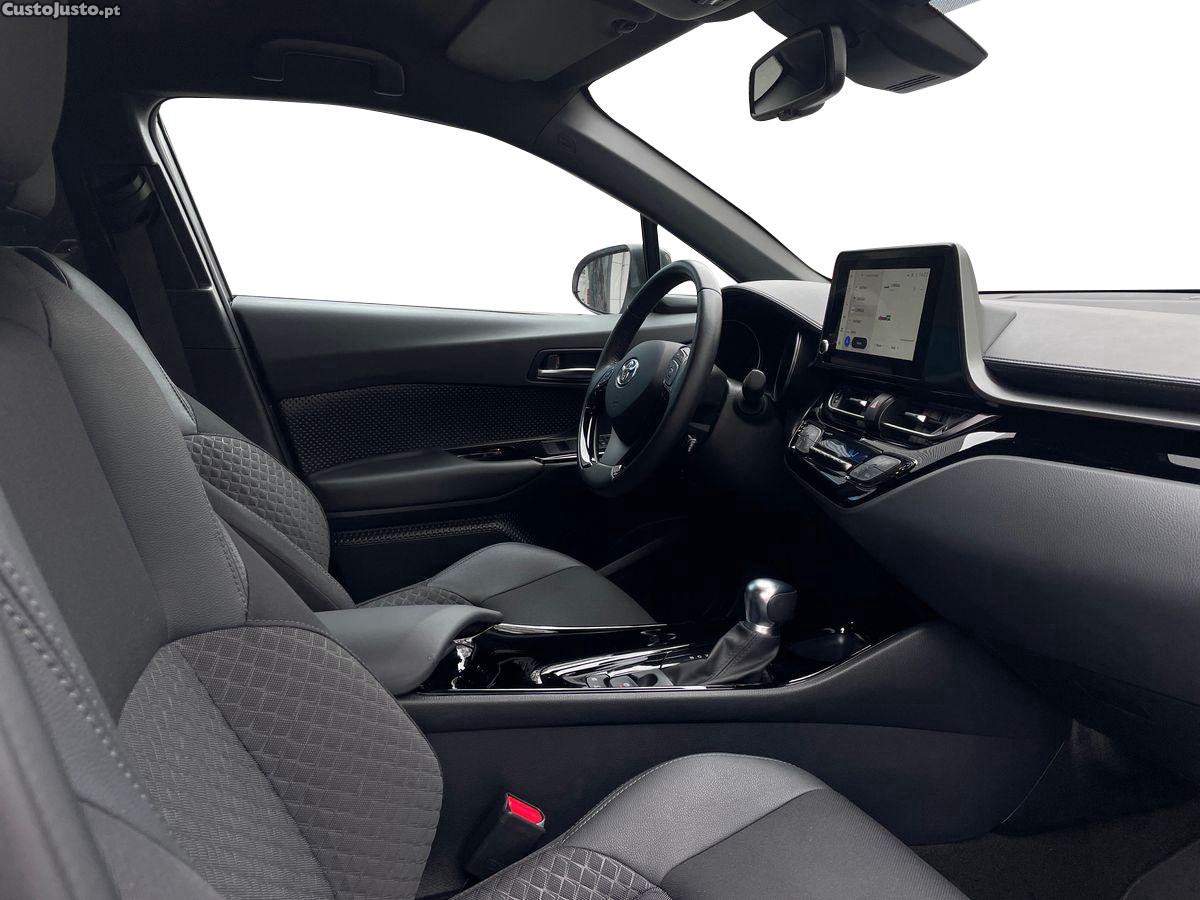 Toyota C-HR 1.8 Hybrid Square Collection — fotografia 12