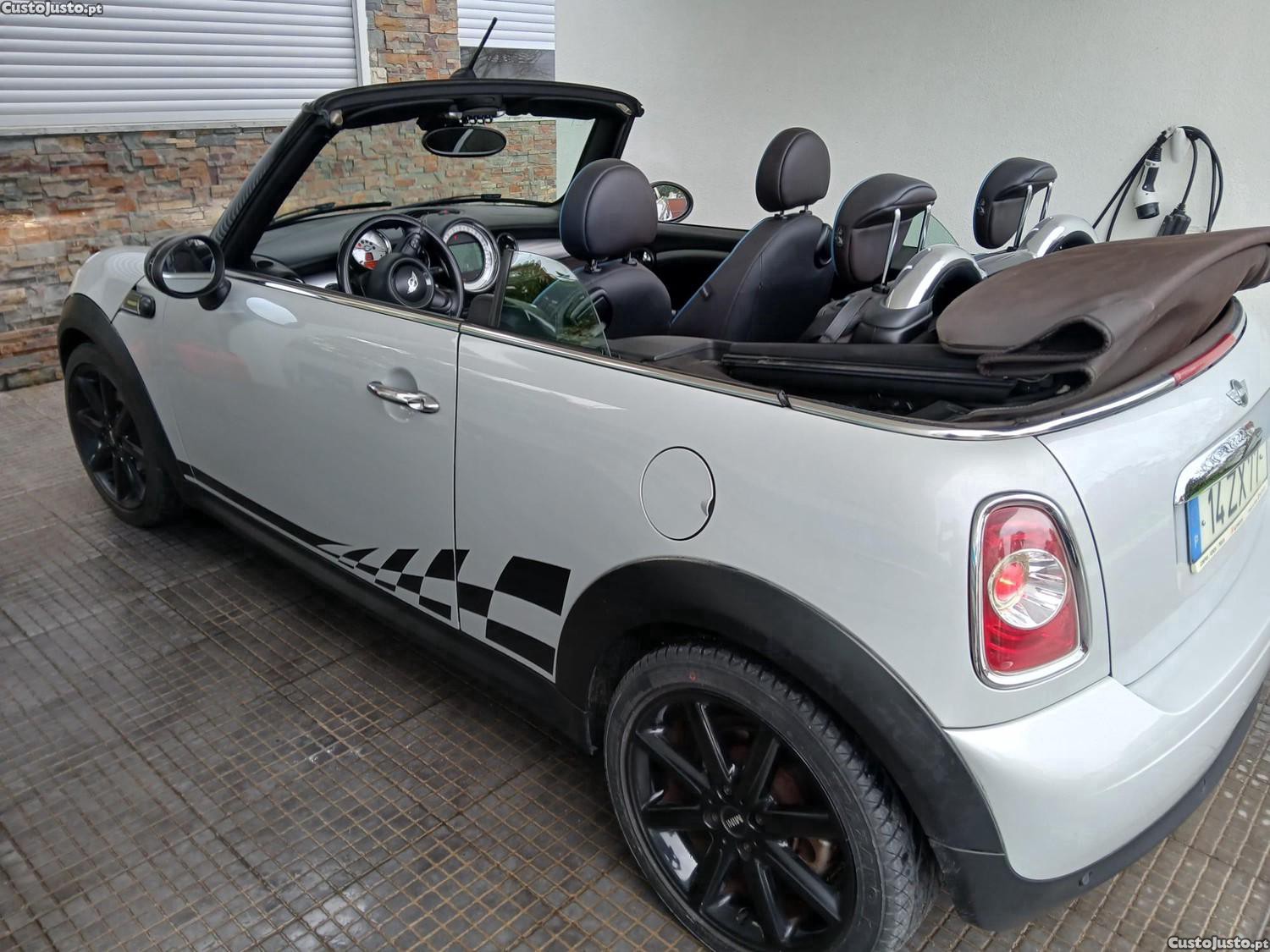 MINI Cooper D Cabrio — photo 2