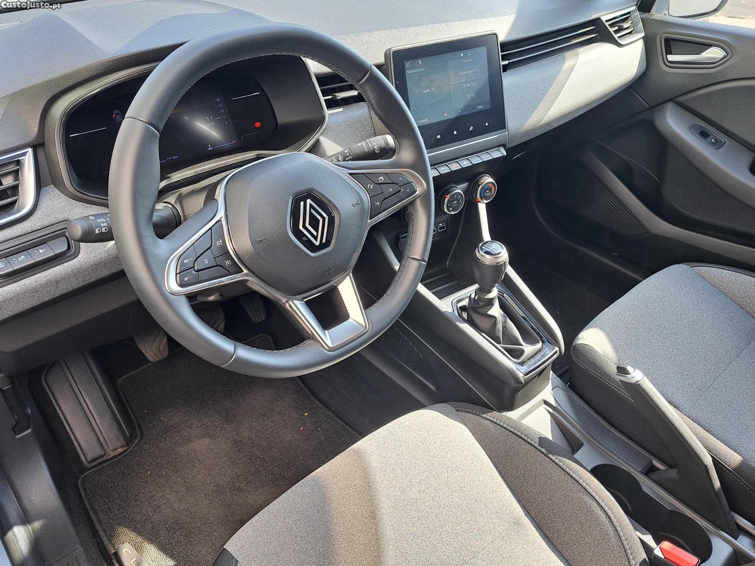 Renault Clio Evolution — fotografia 9