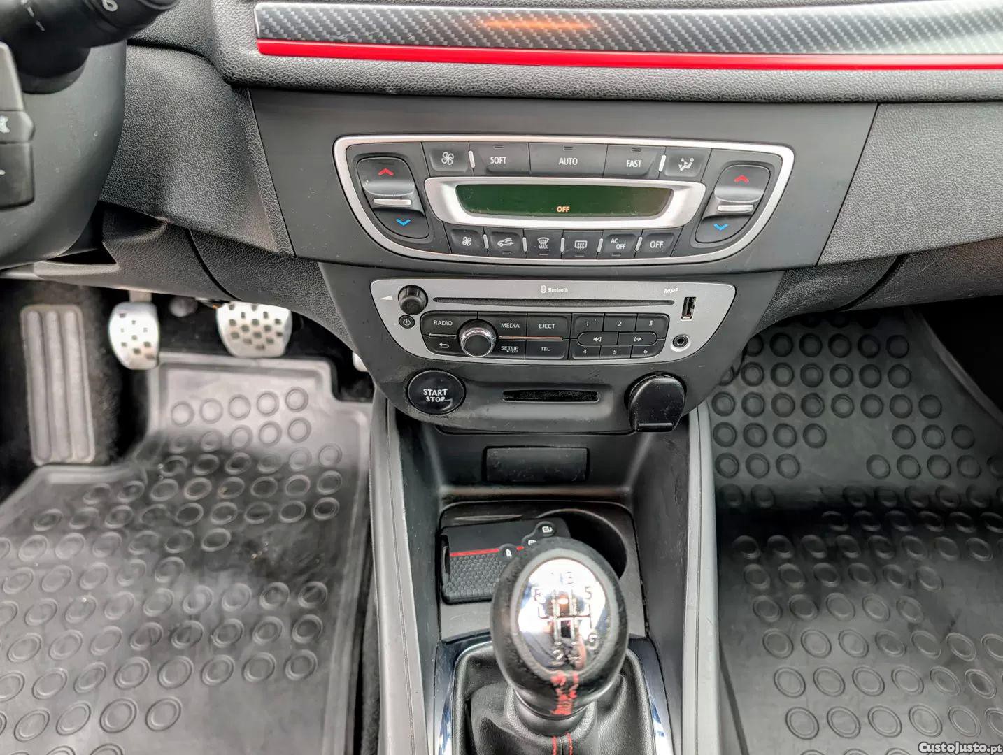 Renault Mégane 1.6 dci gt line ss — fotografia 7
