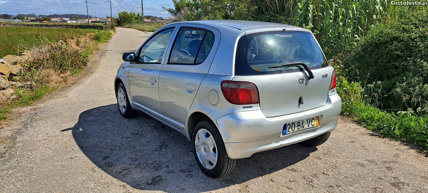 Toyota Yaris Sol 5P 1.0 (nacional apenas 155.000 km) — fotografia 11