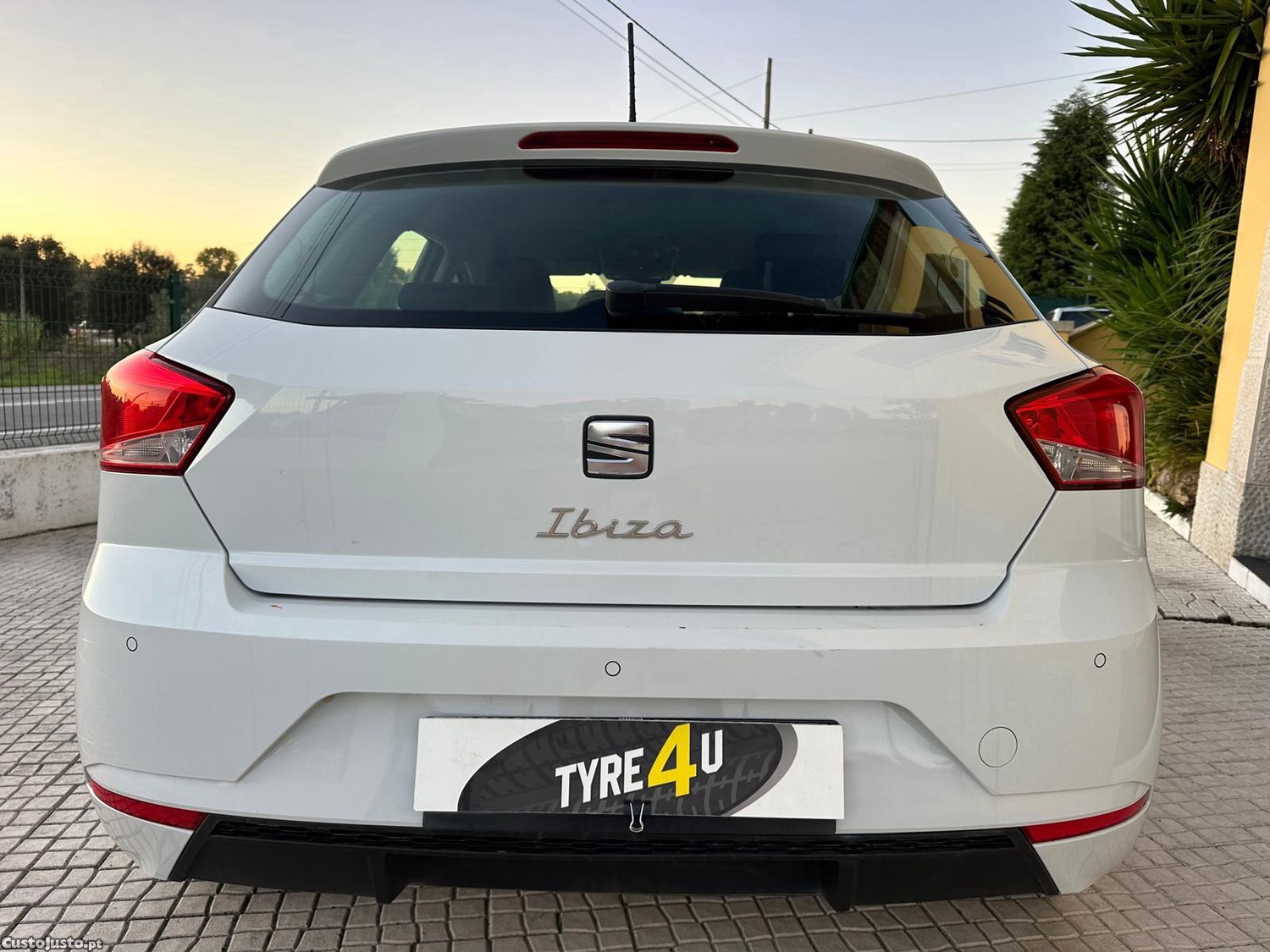 SEAT Ibiza 1.0 TSI Style — fotografia 14