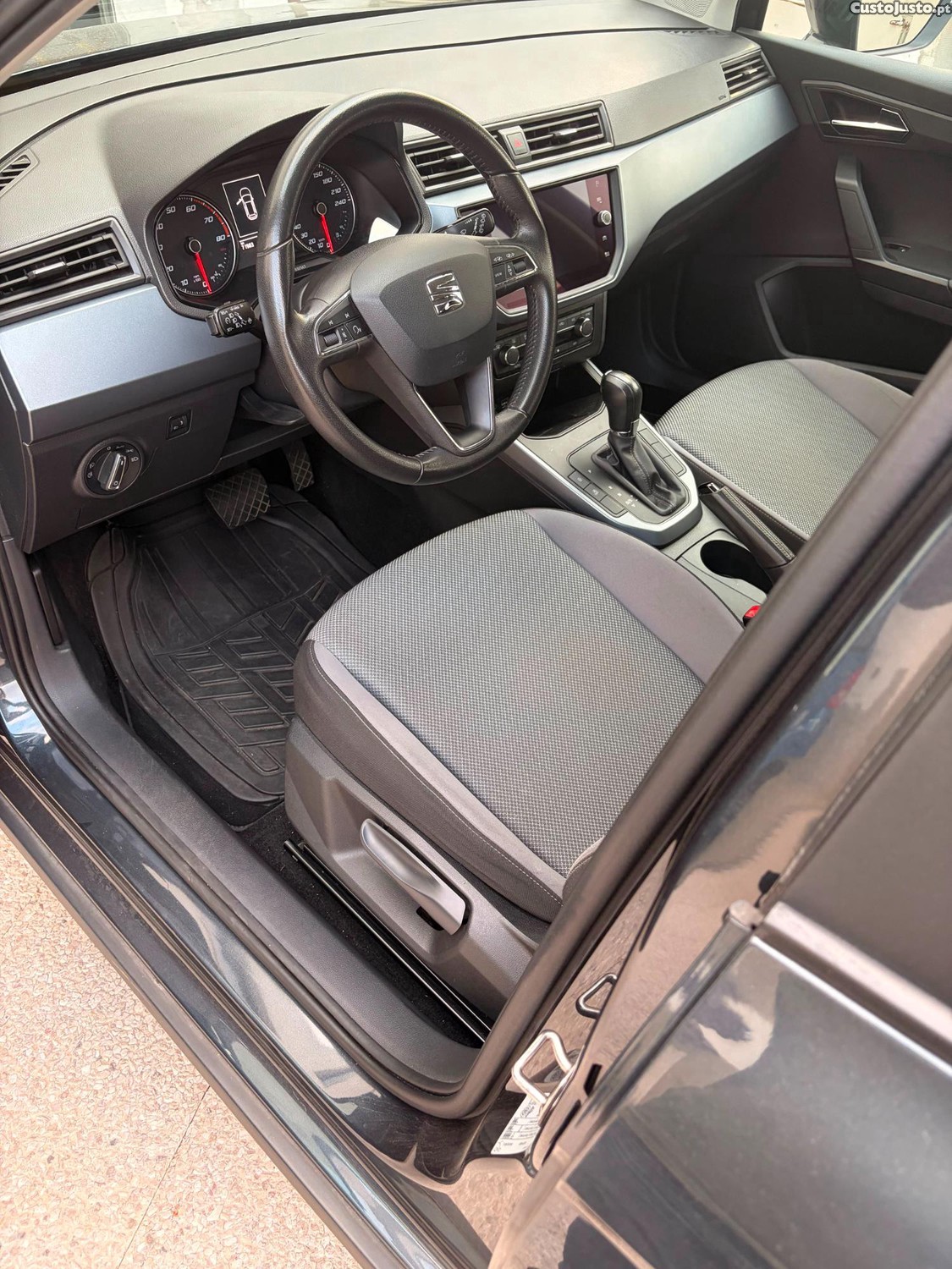 SEAT Arona TSIxcellence Cx. automáica — fotografia 5