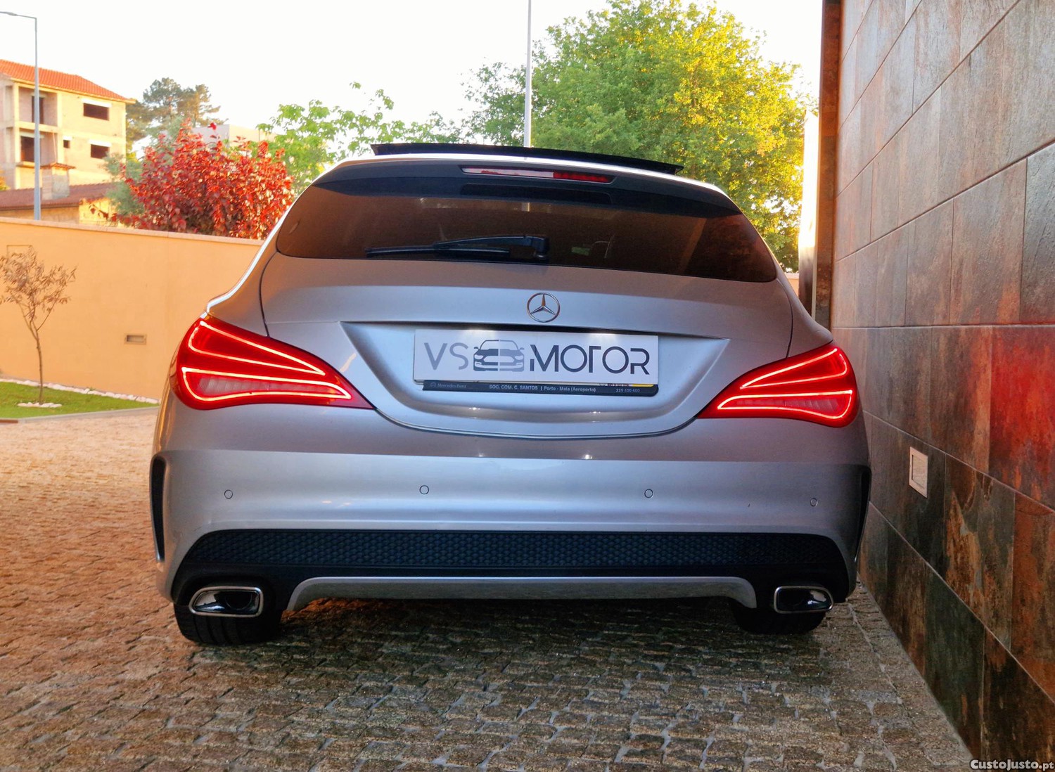 Mercedes-Benz CLA 200 2.2 AMG Auto Night Edition — fotografia 3