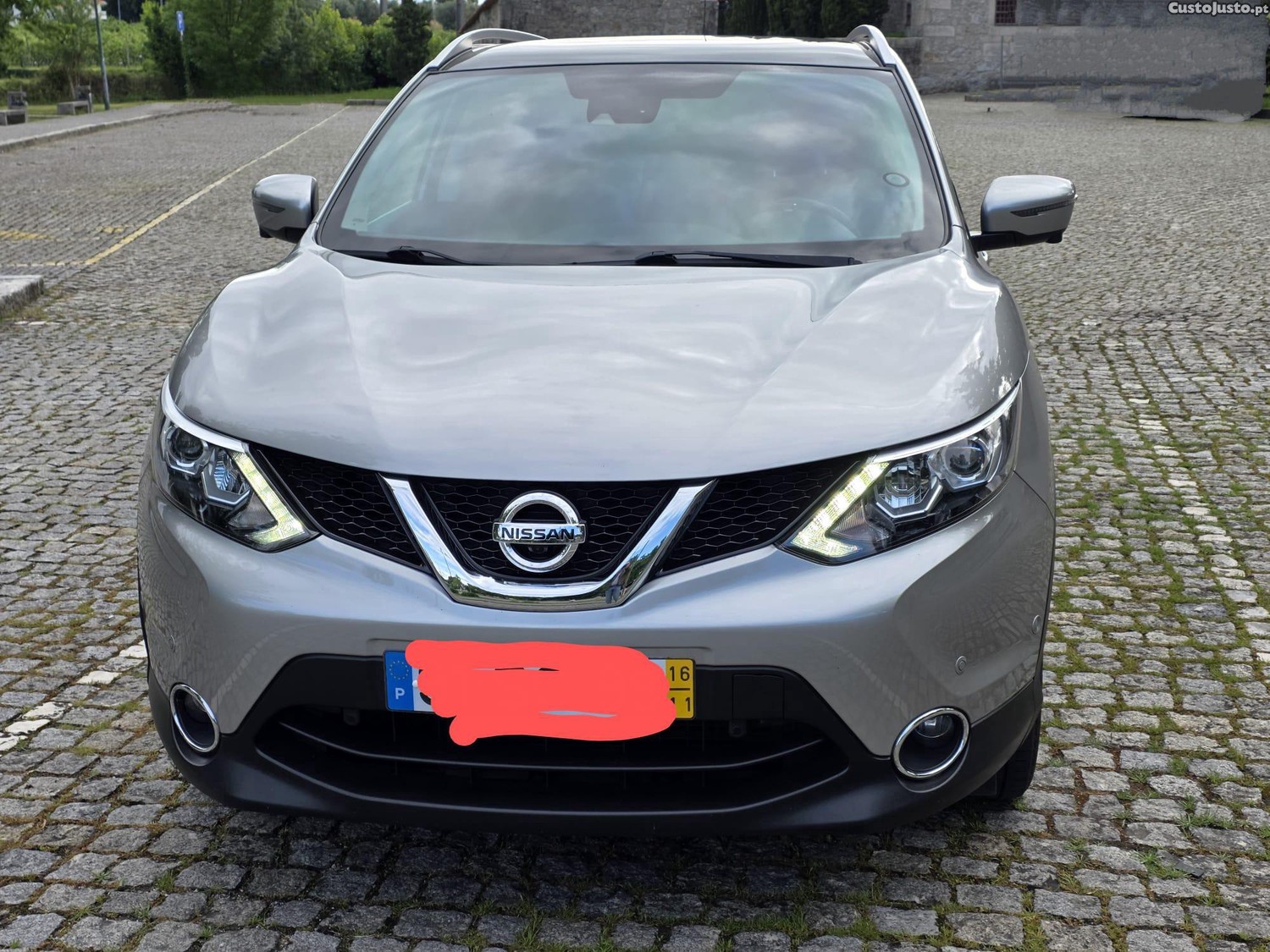 Nissan Qashqai Teckna - 16 foto 2