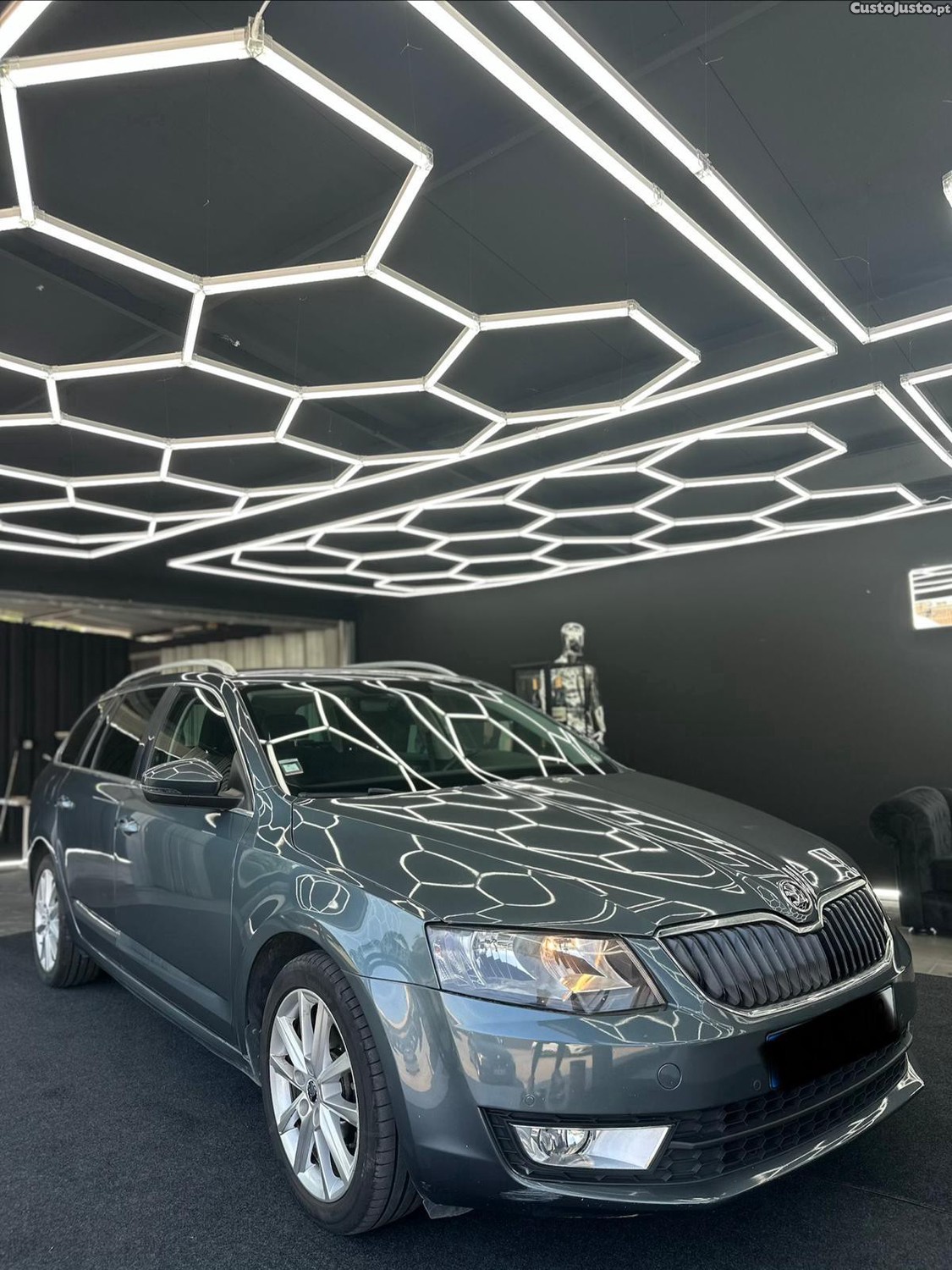 Skoda Octavia 2016 — fotografia 7