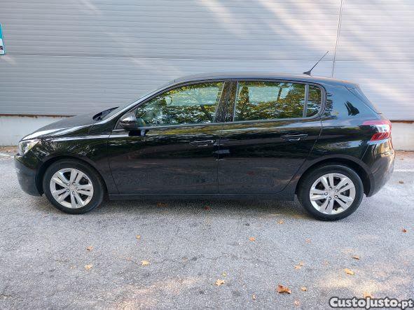 Peugeot 308 1.6 BlueHDi Active J17 — fotografia 4