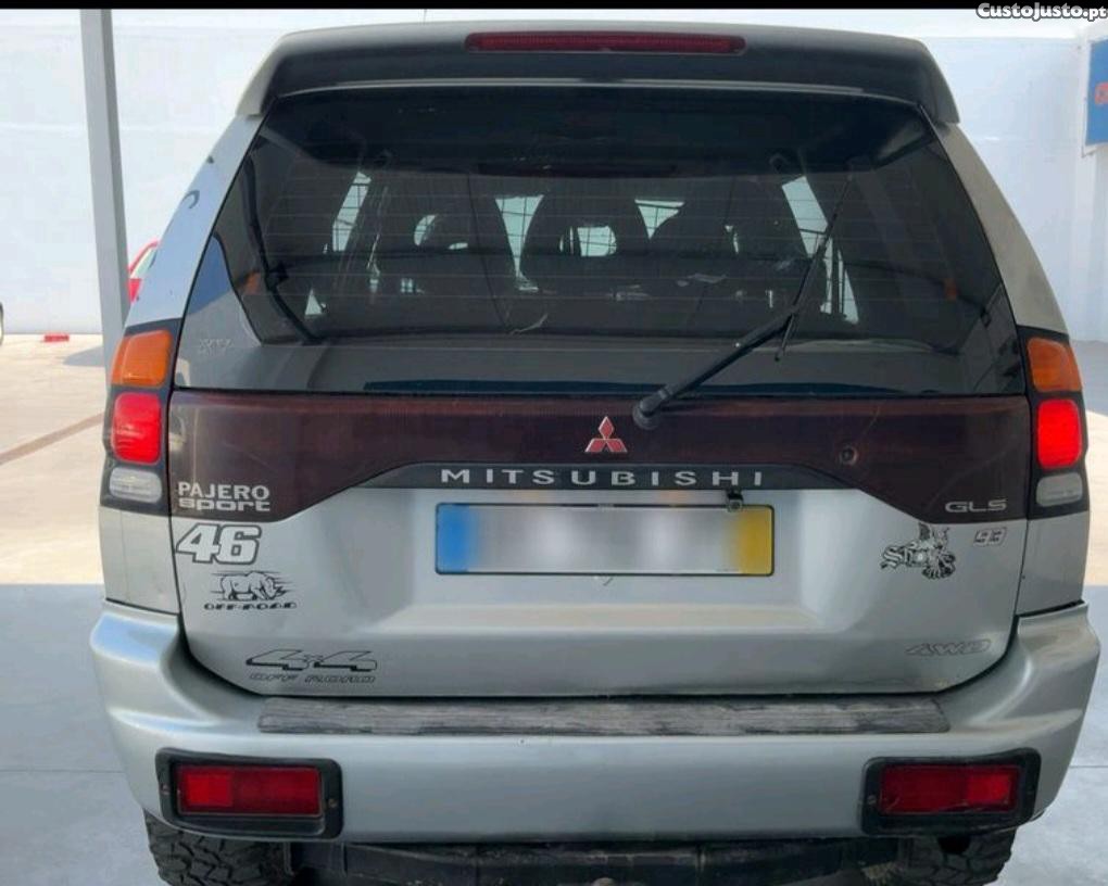 Mitsubishi Pajero Sport wagon 2.5 td glx Nacional — fotografia 4
