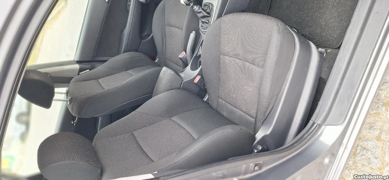 Hyundai i30 30 — fotografia 9