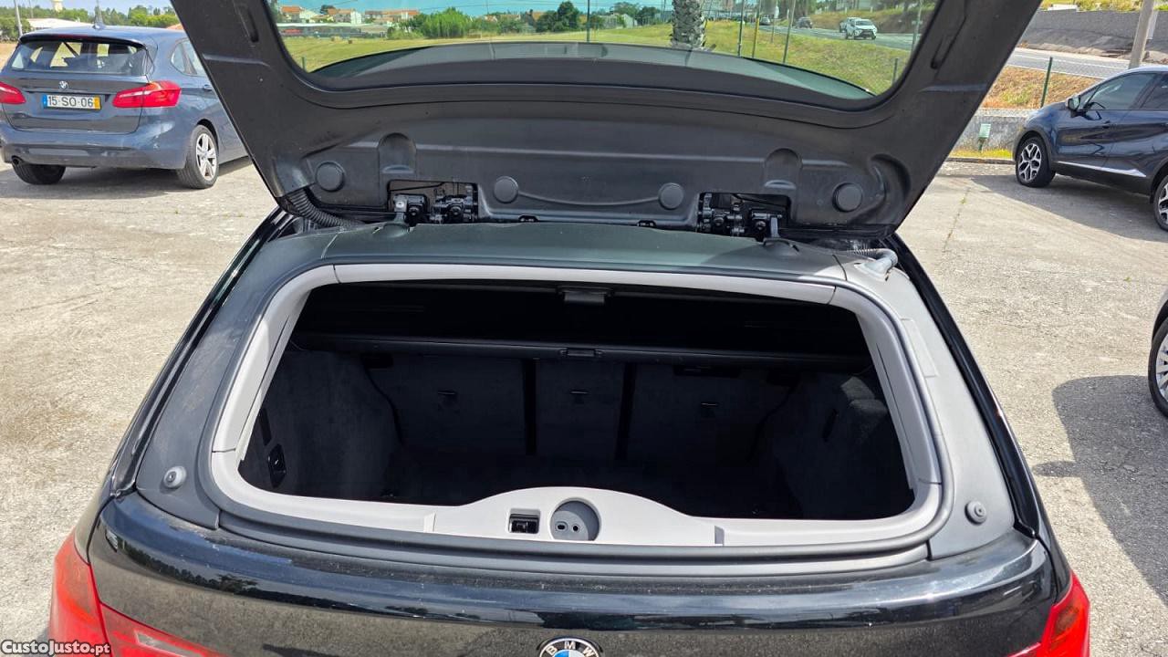BMW 318 D TOURING AUTOMÁTICA C/GARANTIA 143 CV — fotografia 6