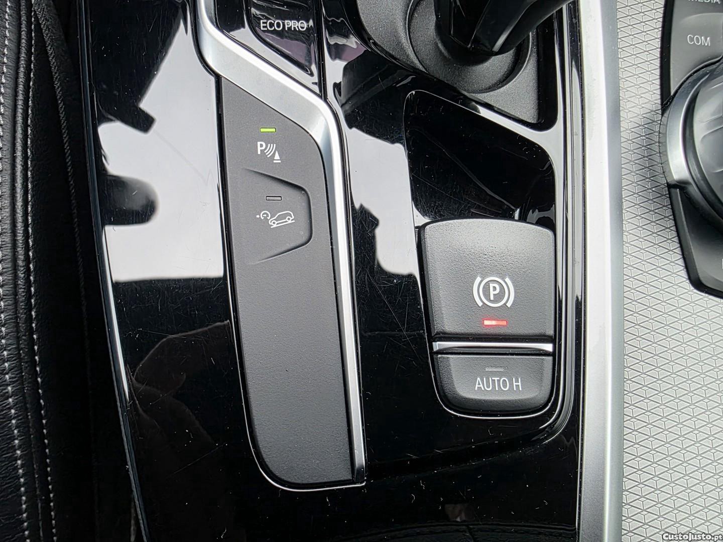 BMW X4 25 d xDrive Pack M Auto — fotografia 32
