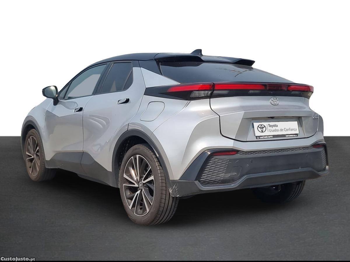 Toyota C-HR 2.0 HDF Plug-in Lounge — fotografia 15