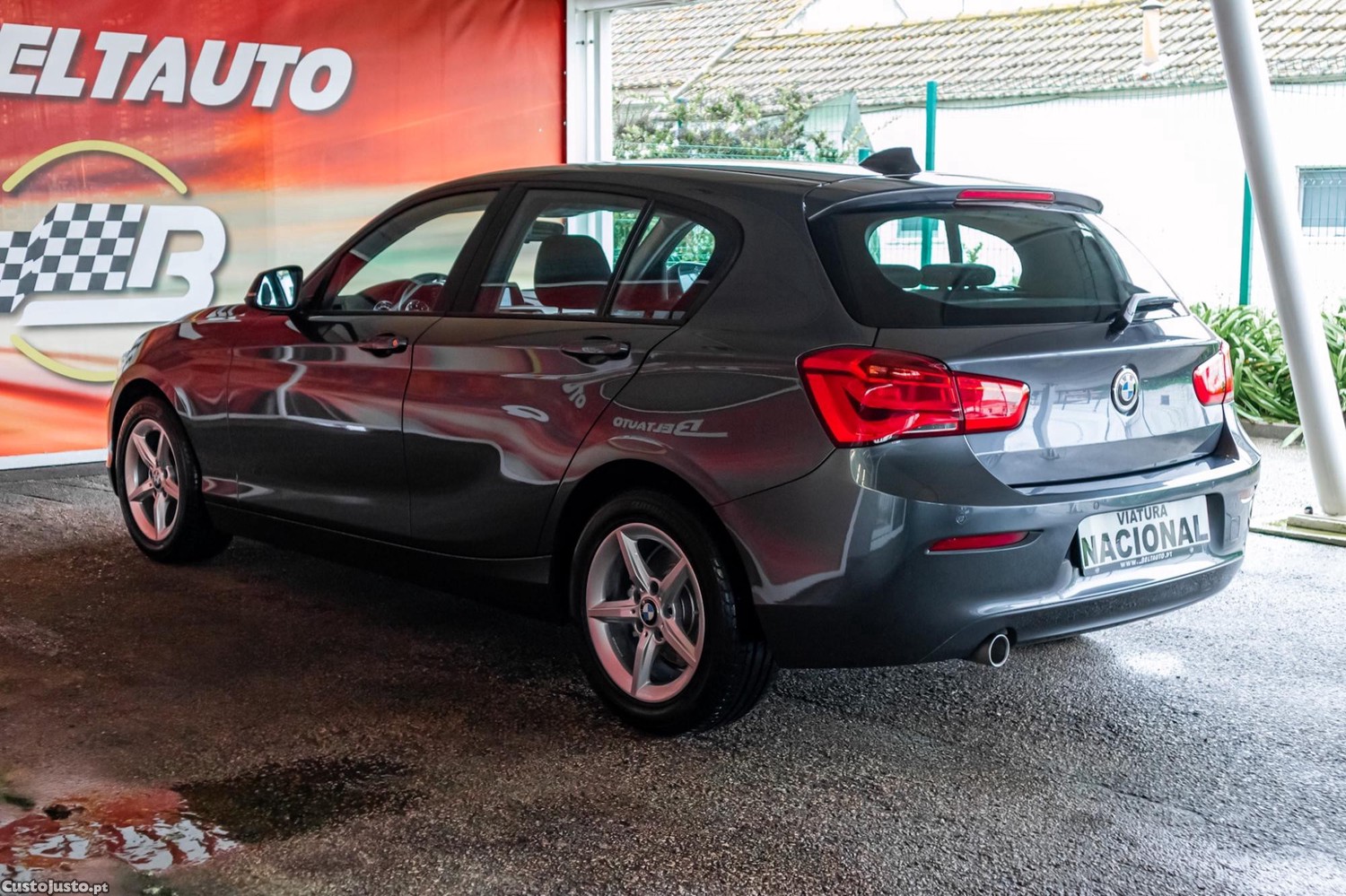 BMW 116 d Advantage — fotografia 15