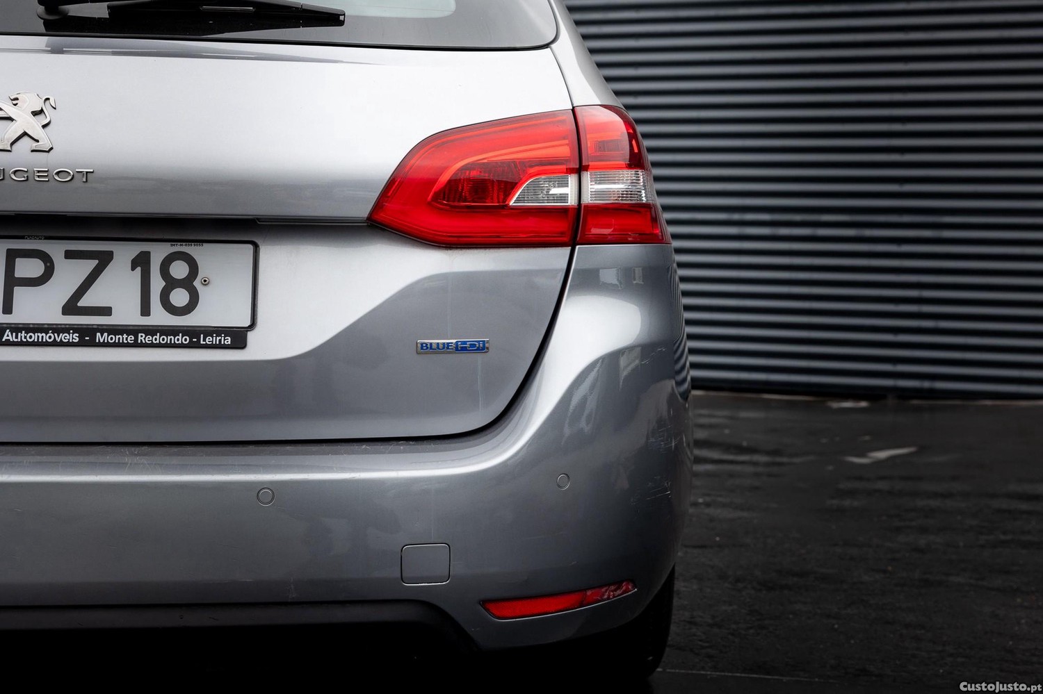 Peugeot 308 SW 1.6 BlueHDi Active — fotografia 16