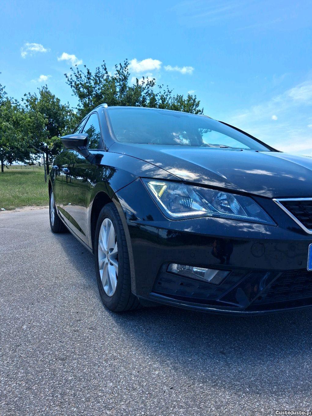 SEAT Leon 5F — fotografia 10