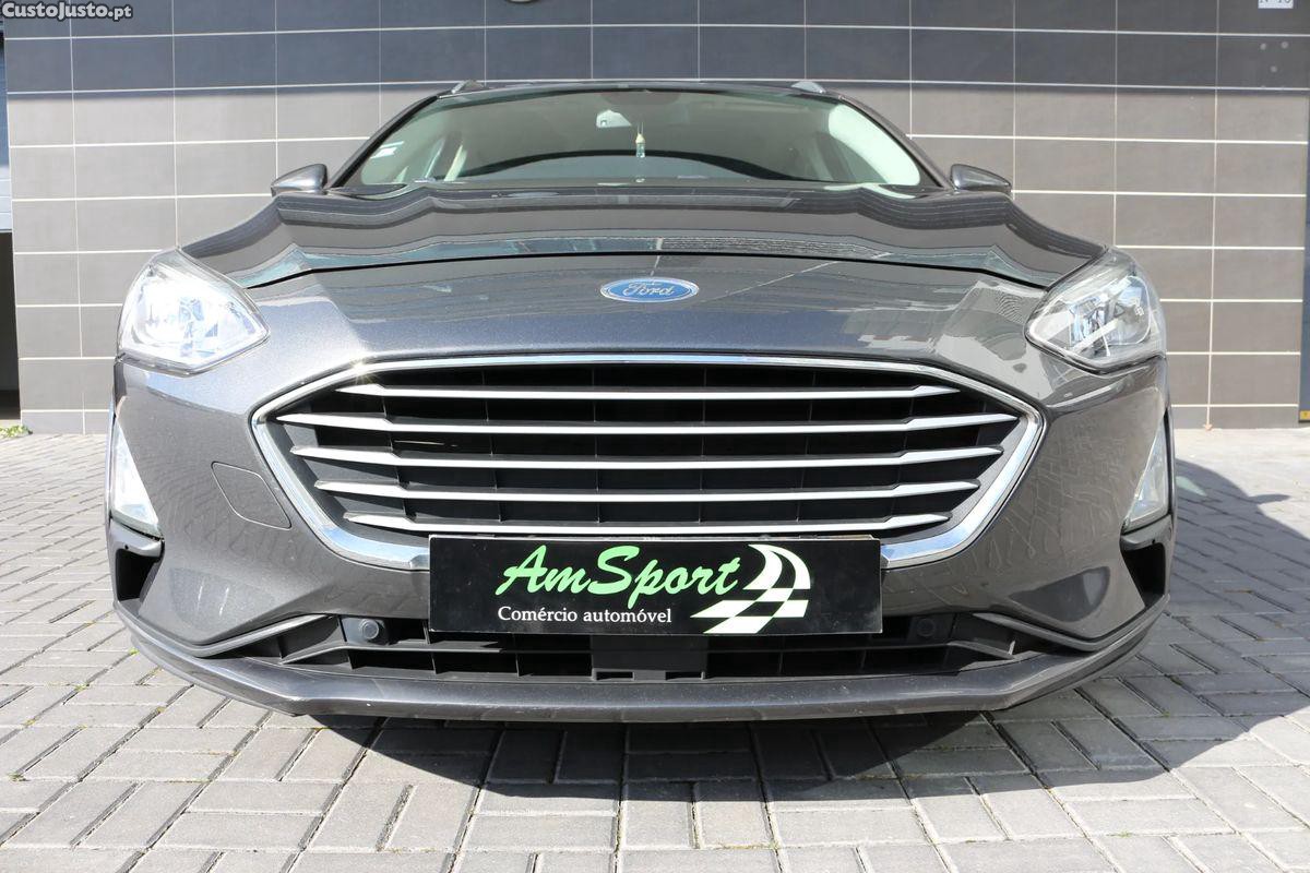 Ford Focus SW 1.5 TDCi EcoBlue Connected — fotografia 23