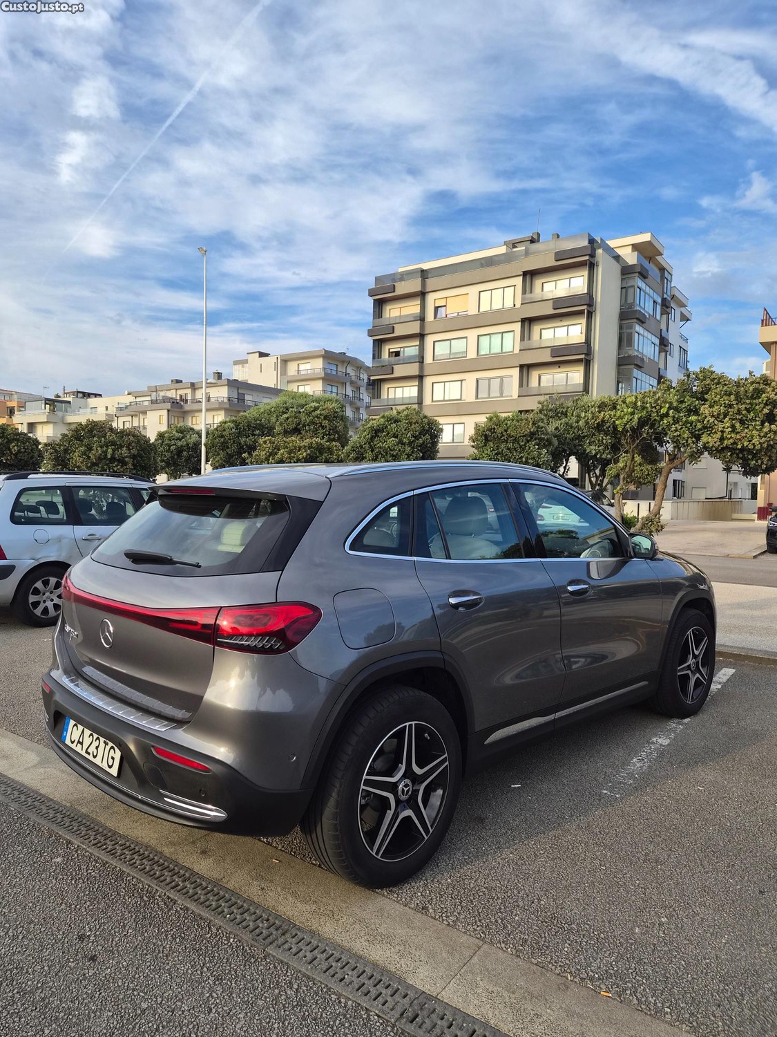 Mercedes-Benz EQA 250 . - 23 foto 4