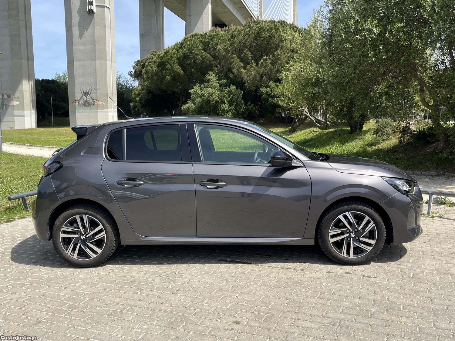 Peugeot 208 1.2 Allure Caixa Automática — fotografia 10