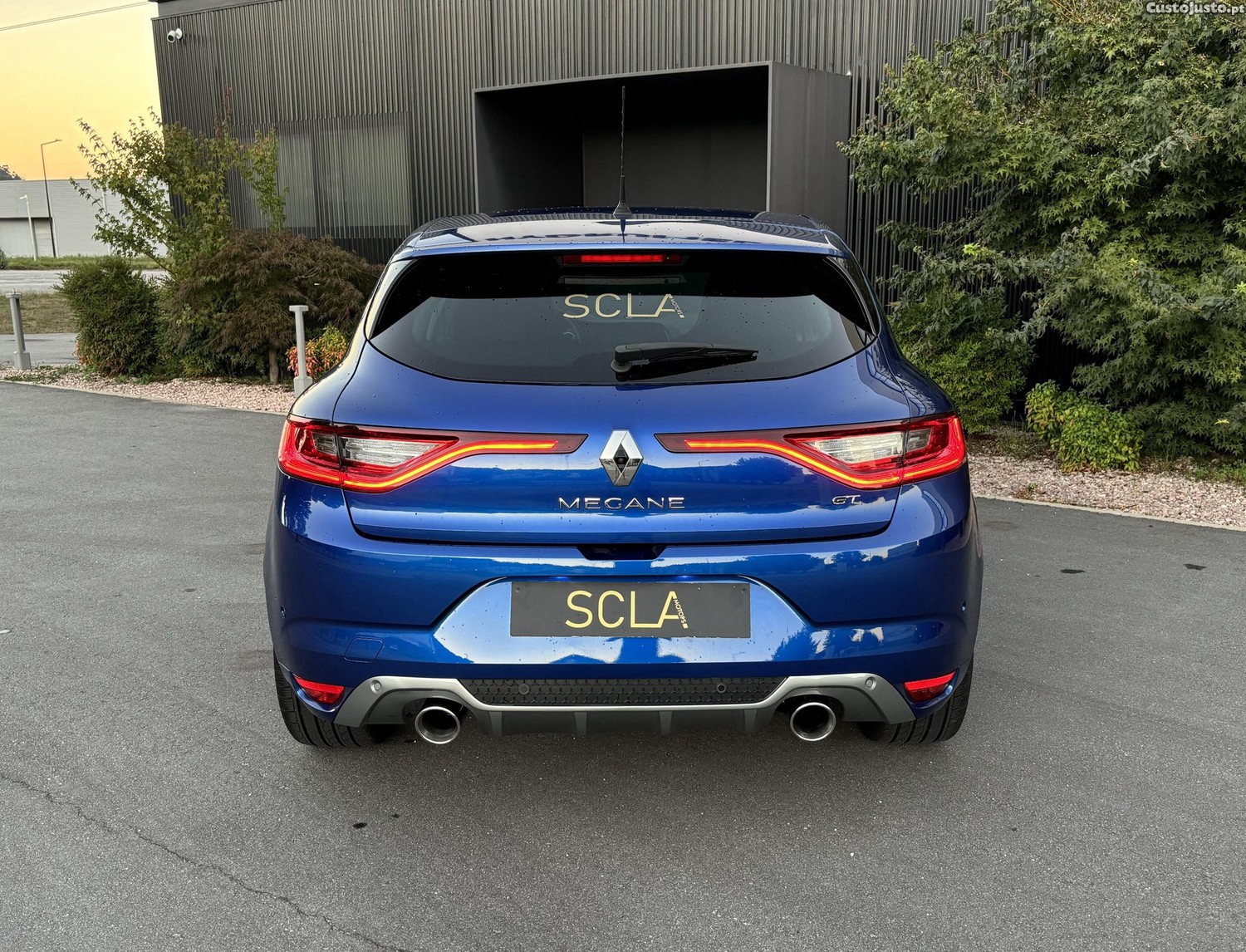 Renault Mégane 1.6 Gt Dci bi turbo  - 17 — photo 3