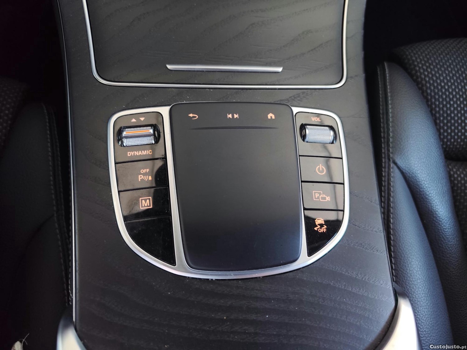 Mercedes-Benz GLC 300 de 4Matic — fotografia 3